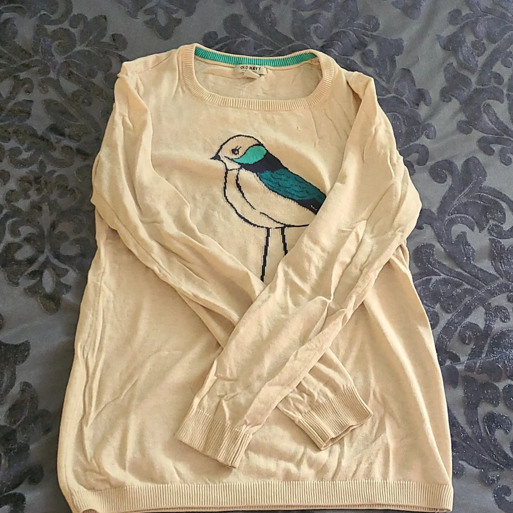 Sweaters - Picture 2 of 2